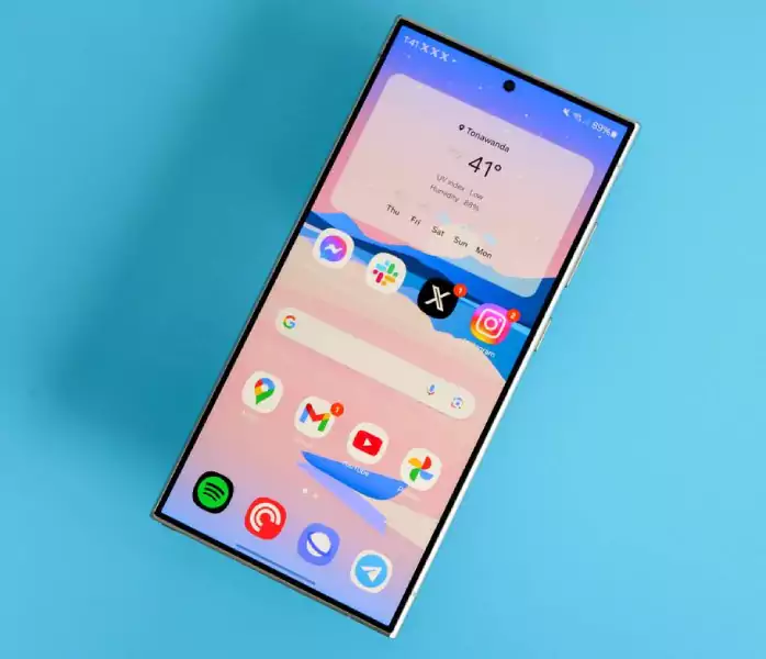 نمایشگر گلکسی S25